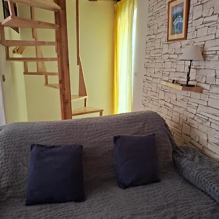 Ecolieu Entre Terre Et بيت للعطل *