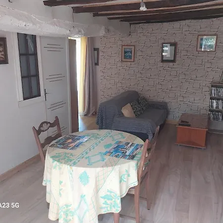 Maison En Pierre Дом отдыха *